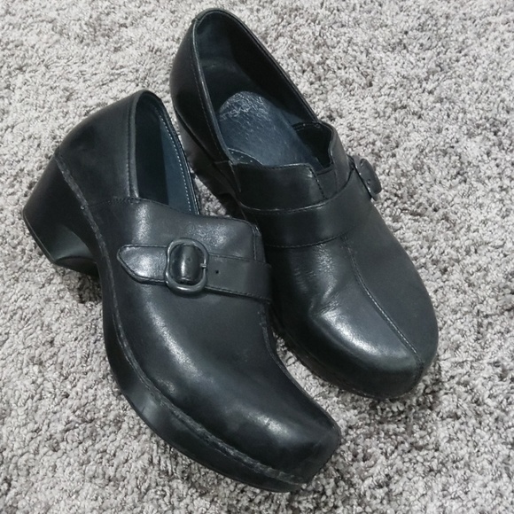 Dansko Shoes - Dansko Black Leather Buckle Clogs